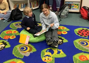 Dolphin School Reading Project